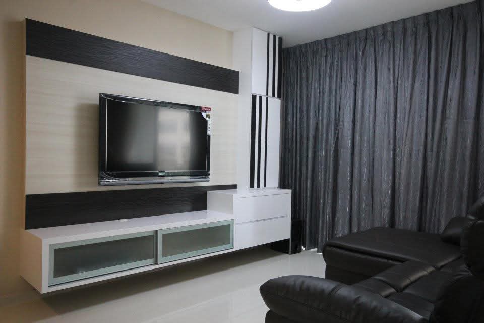 Living Room 016