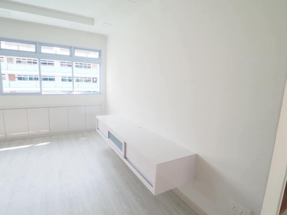 Living Room 024